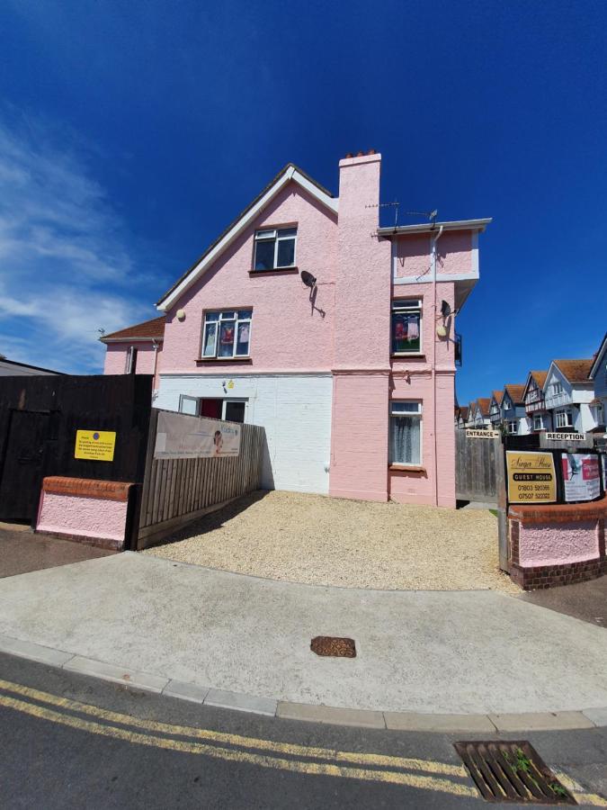 Pink House ,Opposite Beach ,Sleeps 6 , 2 Bedroom Ground Floor Self Contained Garden Flat , Private Entrance , Kitchen , Guaranteed Parking ,Wifi , Movies ,Bathroom ,Fridge , Microwave ,Bedroom 1, Double Bed & 2 Single Beds ,Bedroom 2 , Double Bed Paignton Luaran gambar